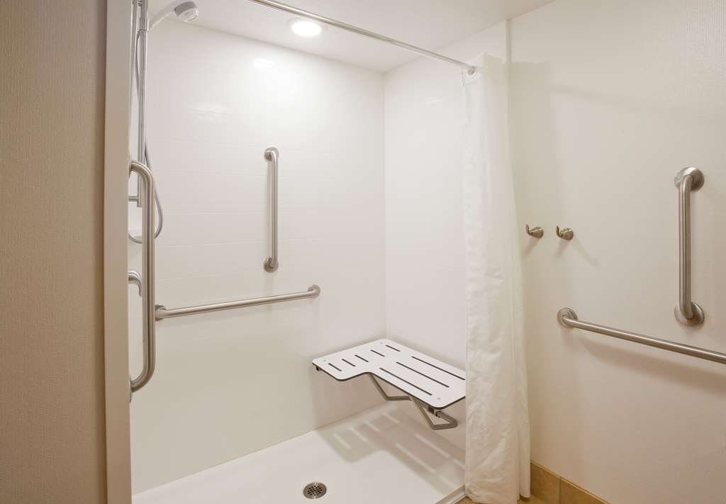 Фото Hampton Inn Duluth Canal Park