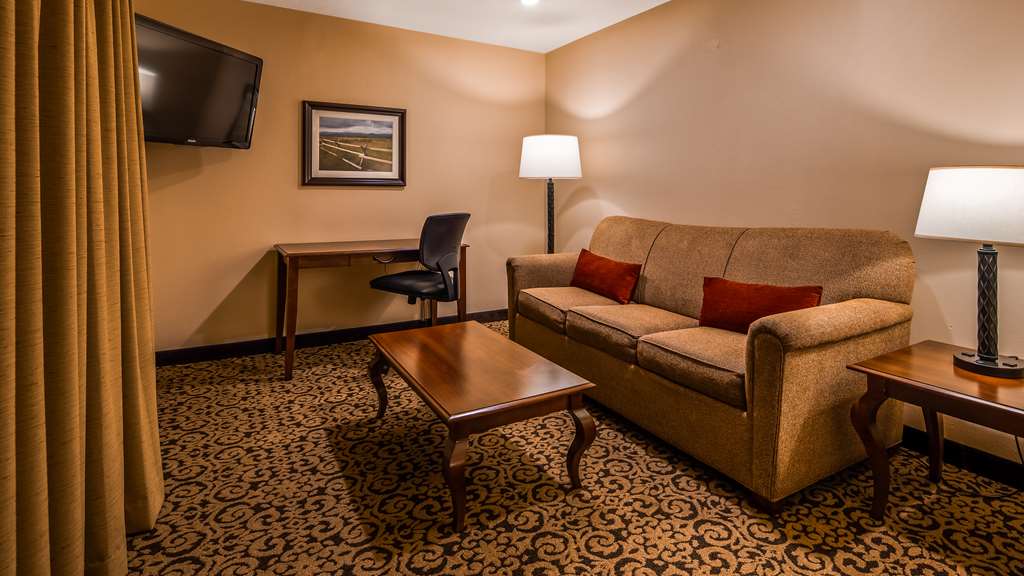 Фото Best Western Tyrolean Lodge