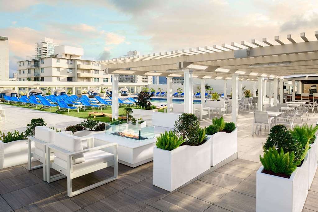 Фото Hilton Waikiki Beach Resort & SPA