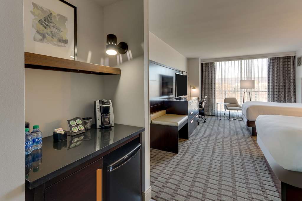 Фото The Chattanoogan Hotel, Curio Collection by Hilton