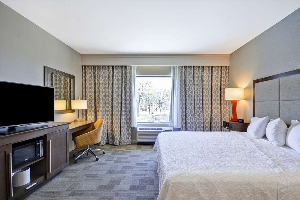 Фото Hampton Inn & Suites Dallas/Plano-East