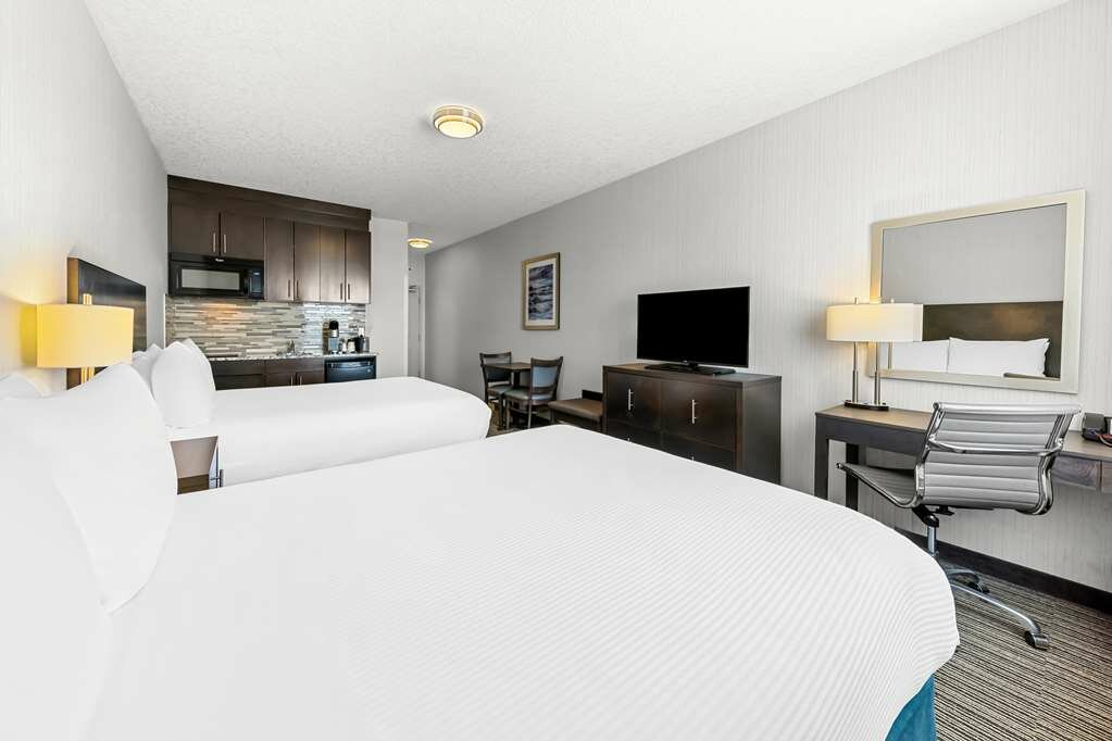 Фото Best Western Plus Airdrie Gateway