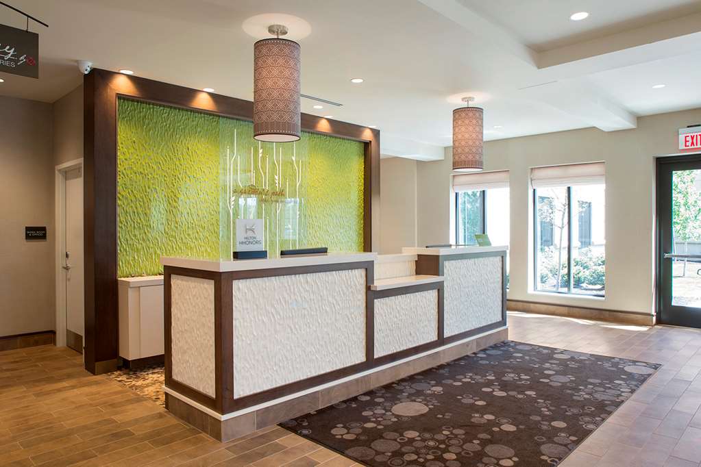 Фото Hilton Garden Inn Akron