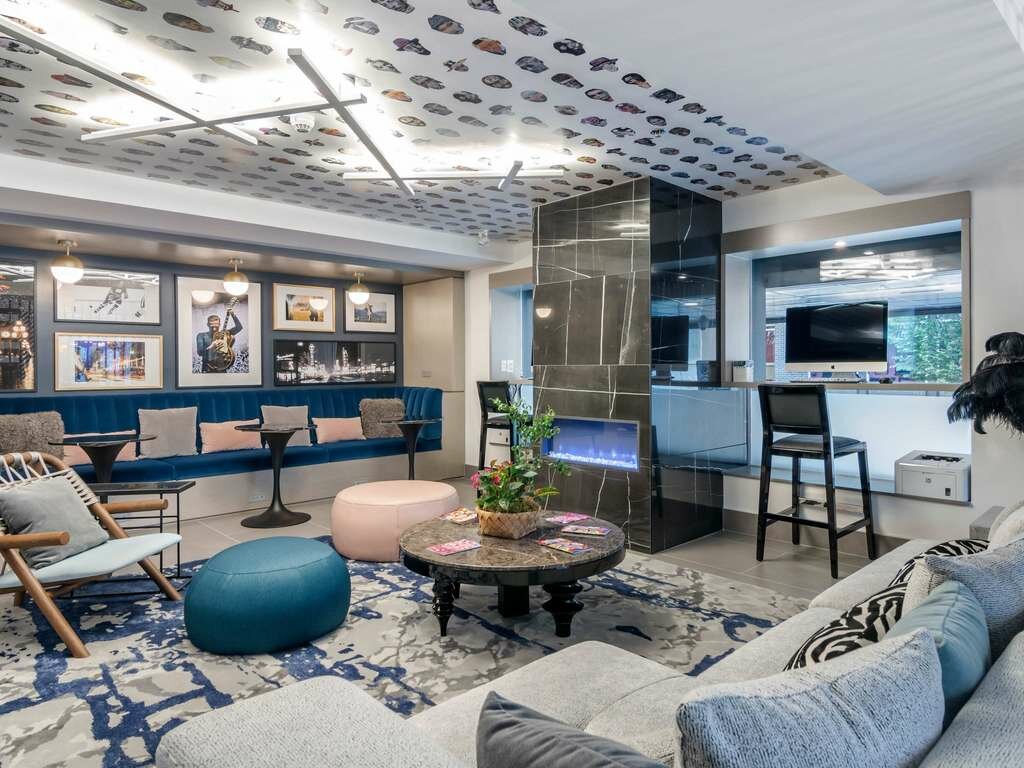 Фото Hotel Belmont Vancouver MGallery