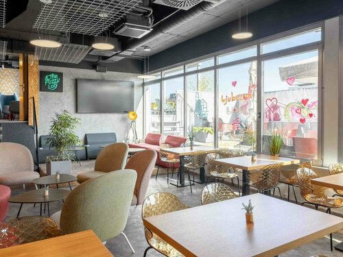 Хостел Ibis Styles Ljubljana The Fuzzy Log в Словении