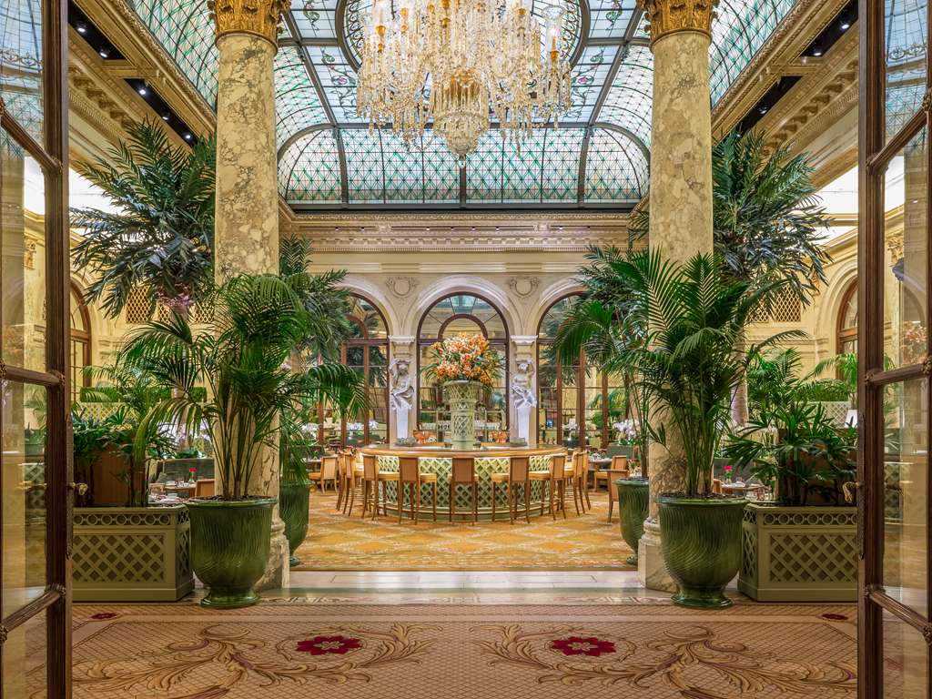 Фото The Plaza Hotel