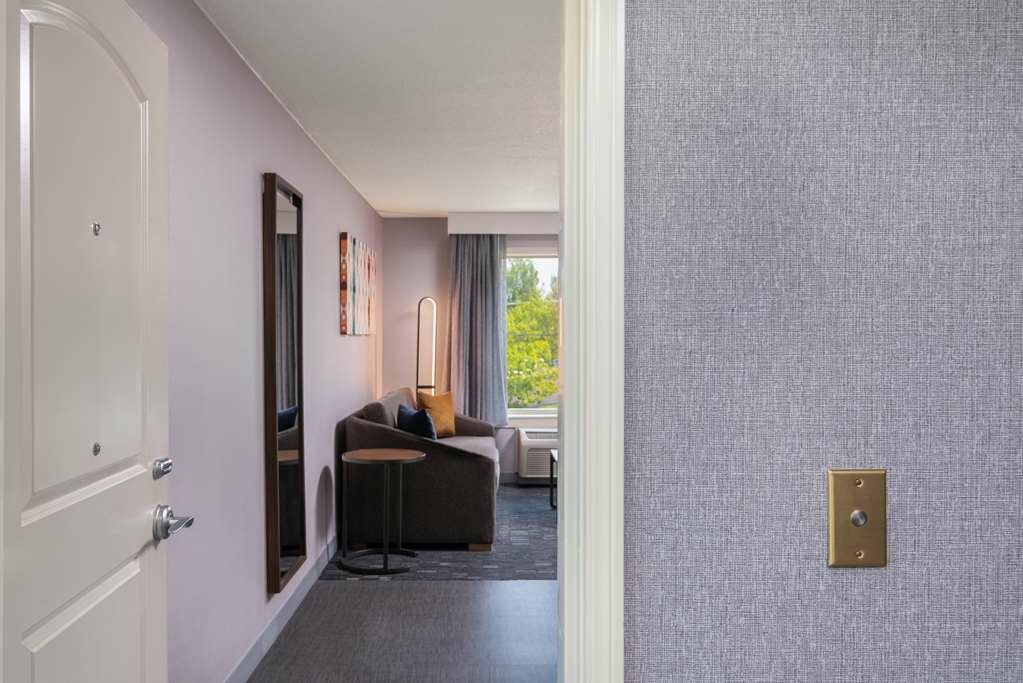 Фото Homewood Suites Medford