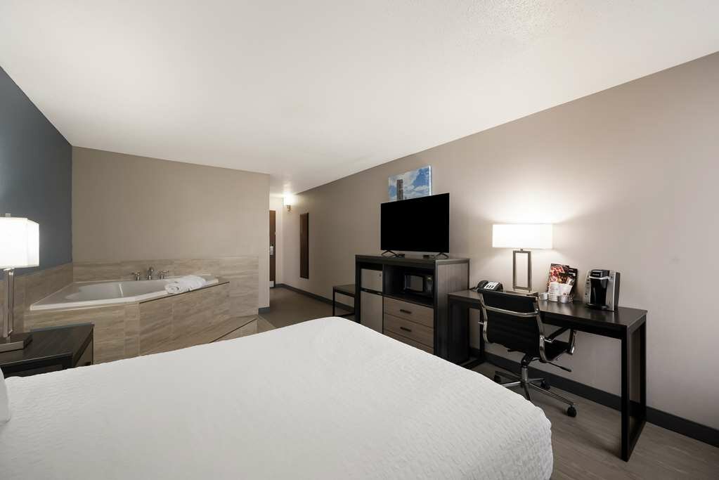 Фото Best Western Executive Inn