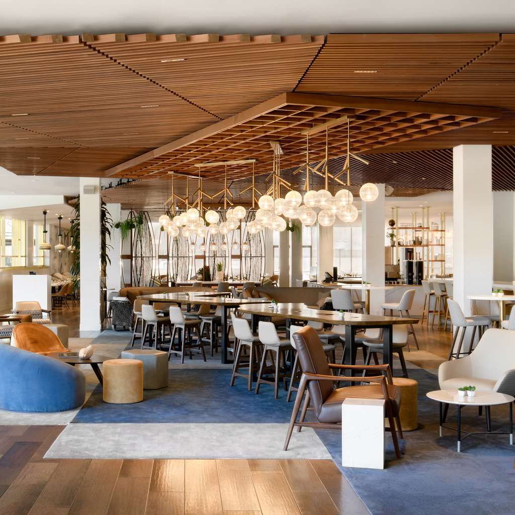 Фото Hilton Los Angeles Culver City