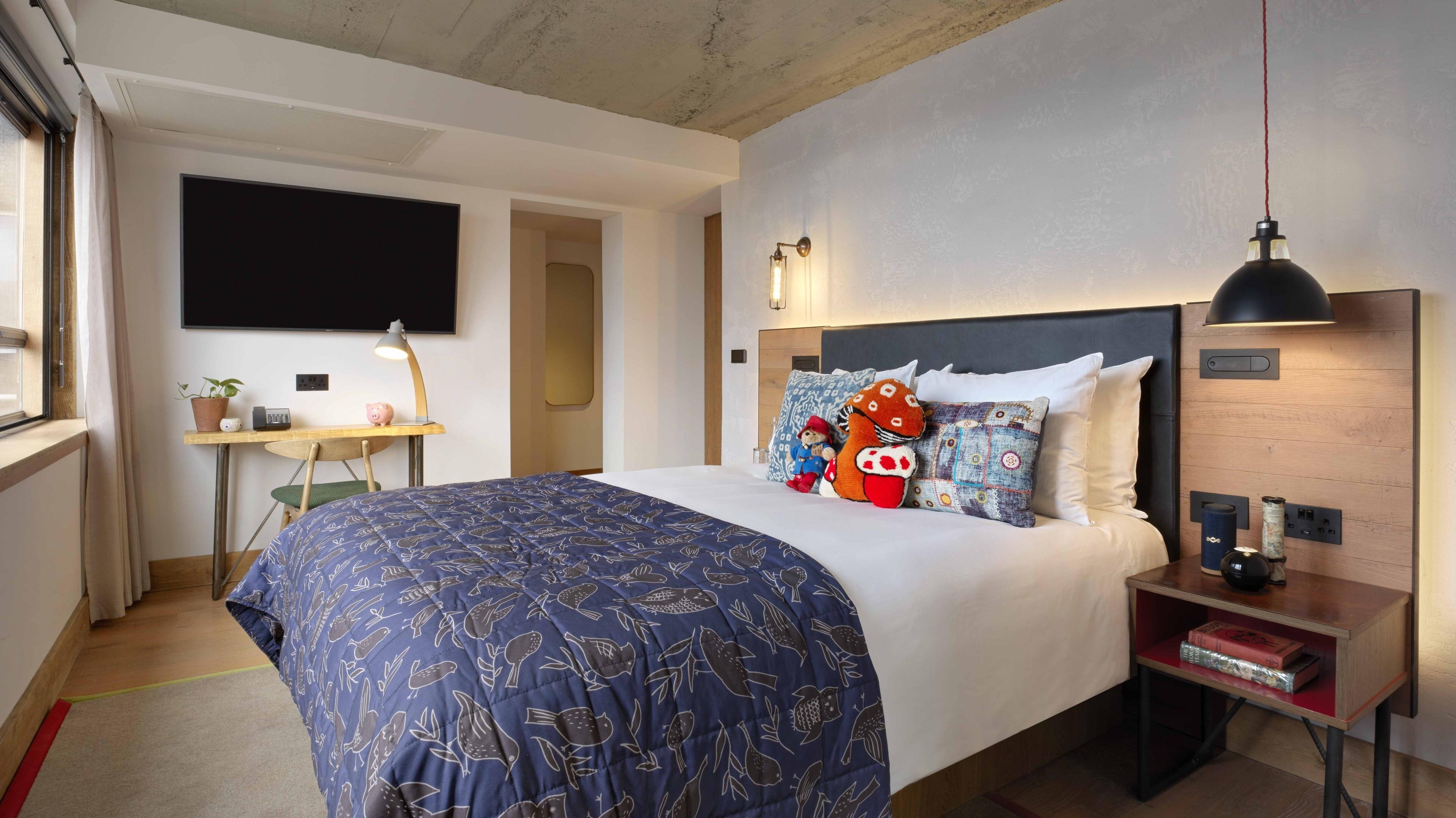 Фото Treehouse Hotel London