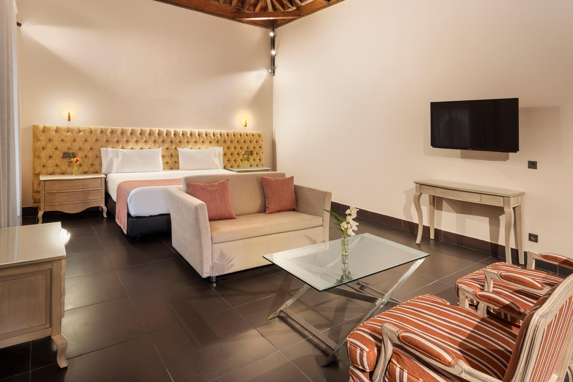 Фото Eurostars Sevilla Boutique