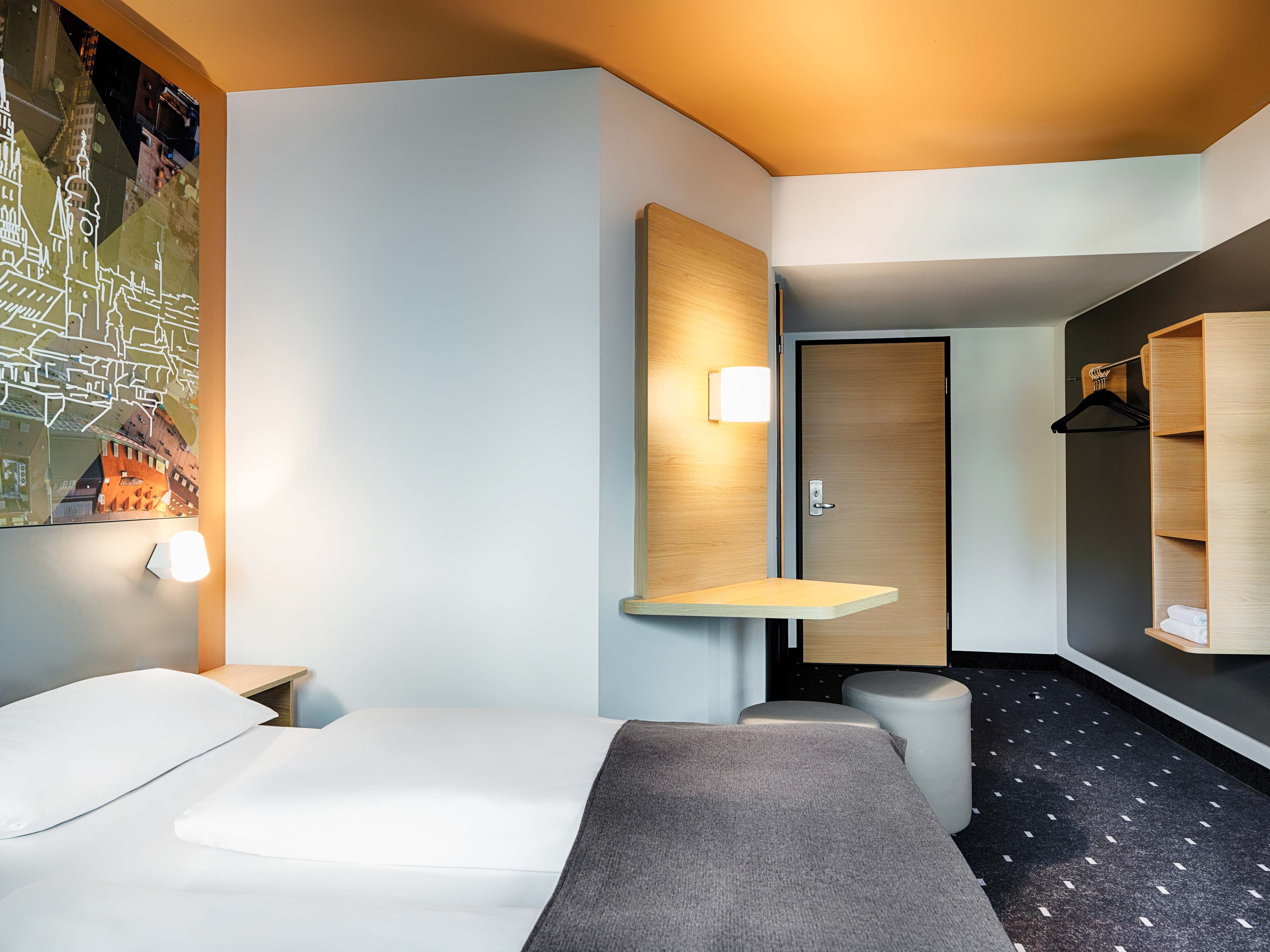 Фото B&b Hotel München-Hbf