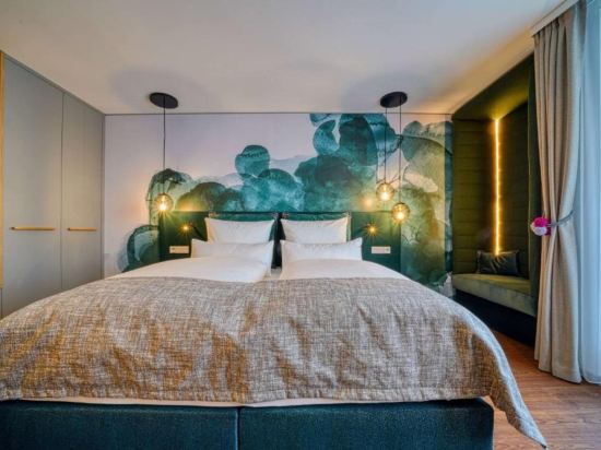 Фото FourSide Hotel Freiburg Trademark Collection by Wyndham