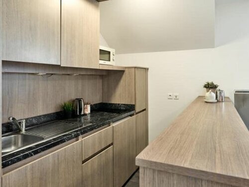 Гостиница Residhome Roissy Village в Сарселе