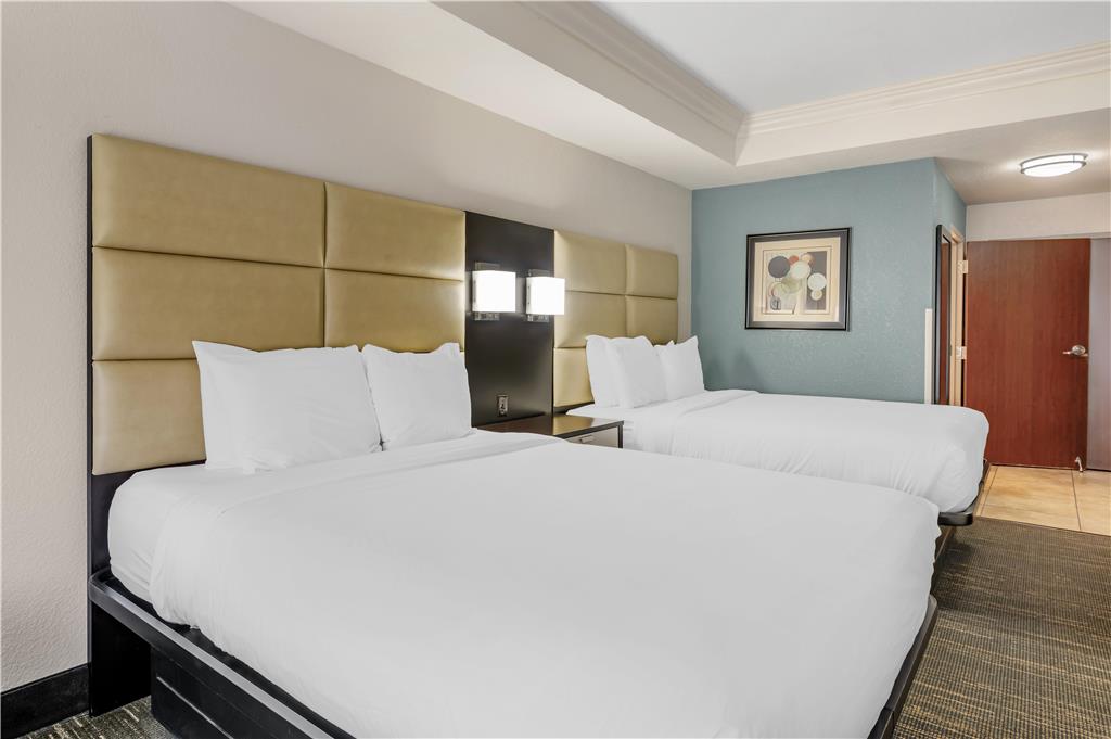 Фото Best Western Plus Jfk Inn & Suites