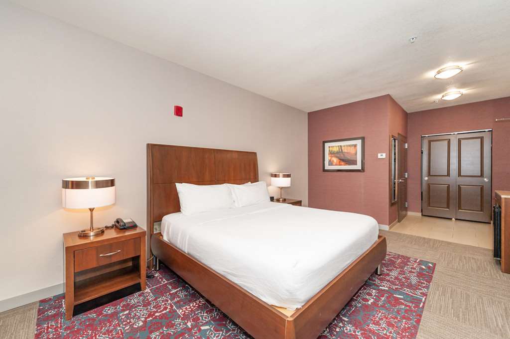 Фото Hilton Garden Inn Preston Casino Area
