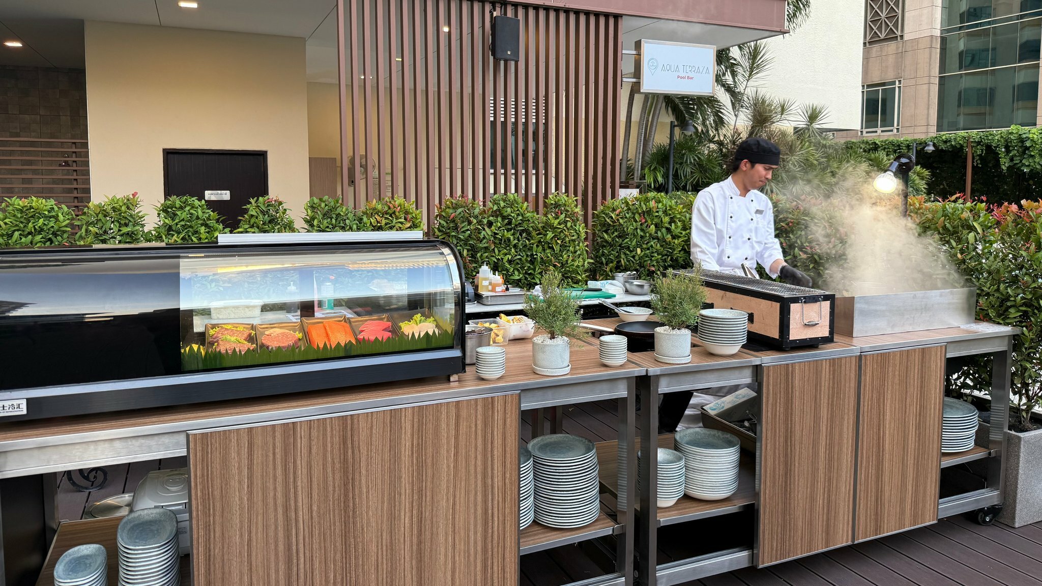 Фото Holiday Inn Bangkok Silom
