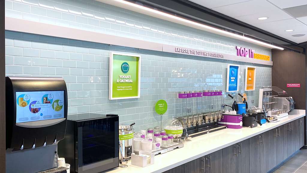 Фото Tru by Hilton Baltimore Harbor East, Md