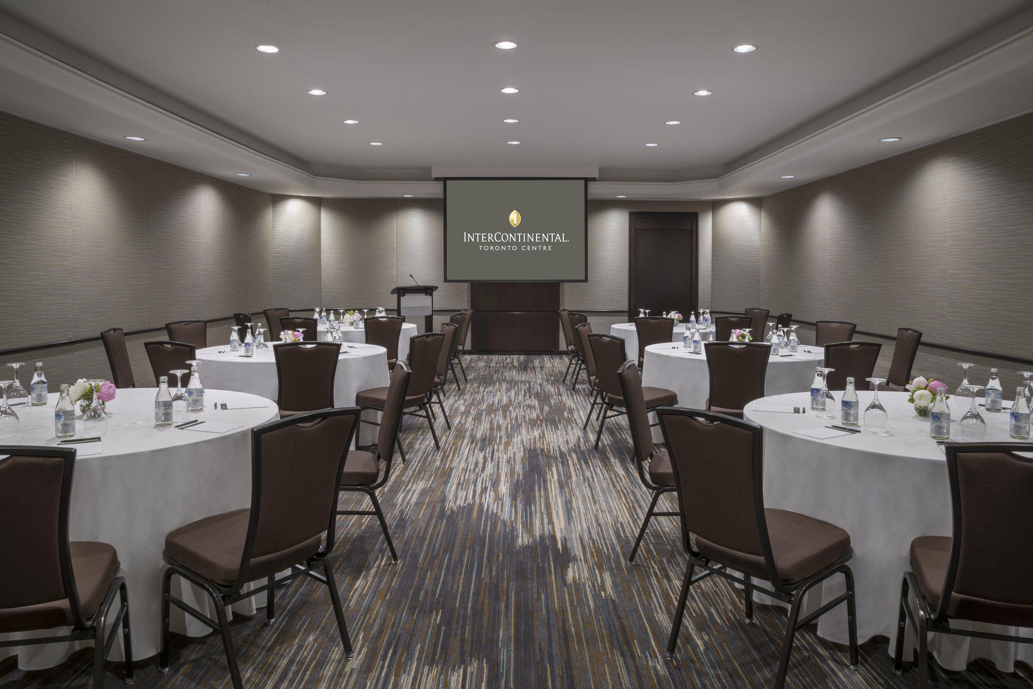 Фото InterContinental Toronto Centre