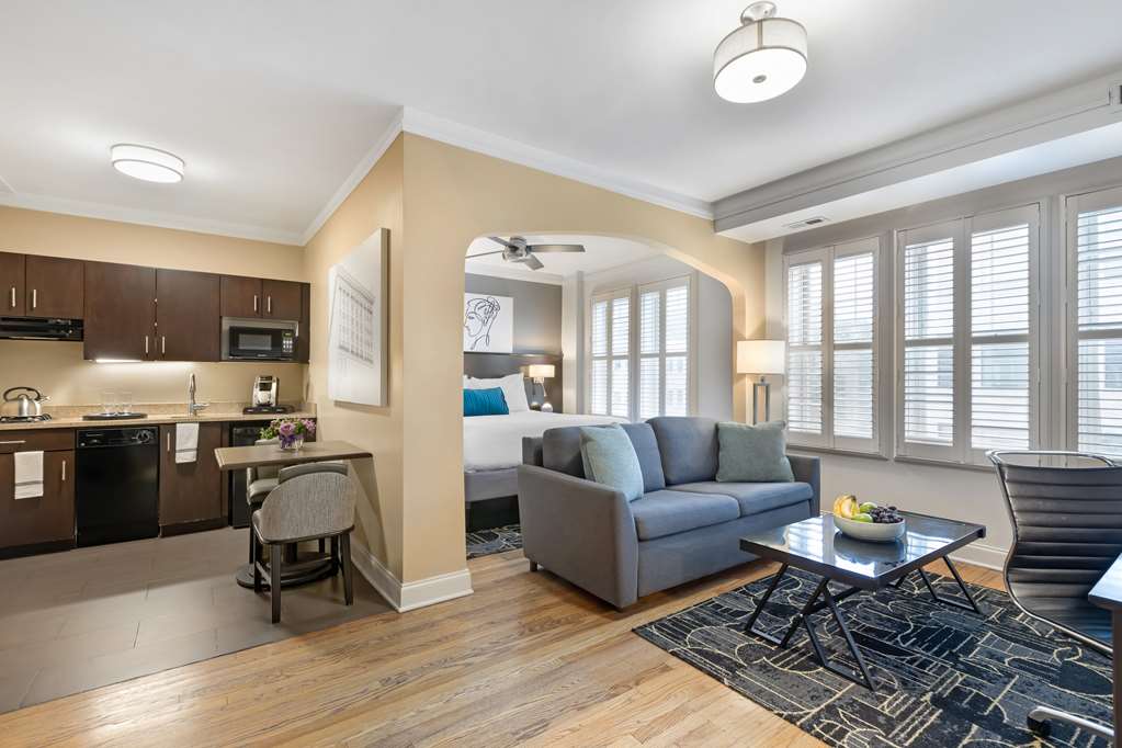 Фото Best Western Plus Hawthorne Terrace Hotel