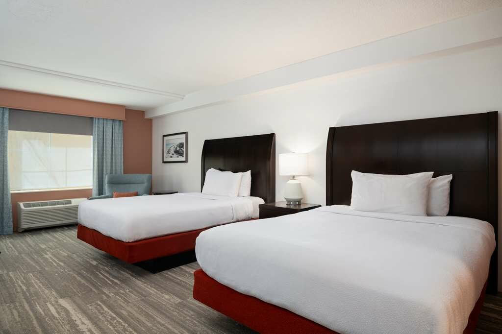 Фото Hilton Garden Inn Daytona Beach Oceanfront