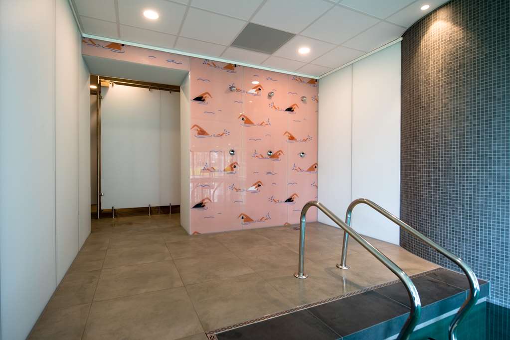 Фото Flonk Hotel Groningen Zuid, Bw Signature Collection