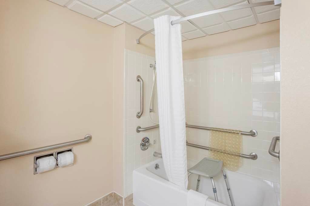 Фото Best Western Inn At Blakeslee-pocono