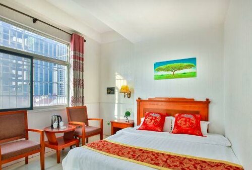Гостиница Gangfeng Express Hotel в Бэйхае