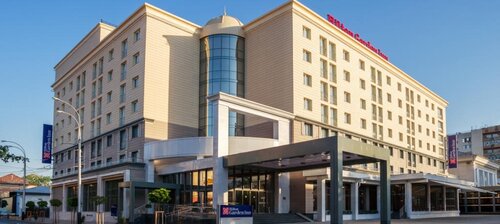 Внешний вид отеля Hilton Garden Inn в Краснодаре, фото 3