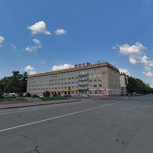 Rus (Maxim Gorky Street, 37), hotel