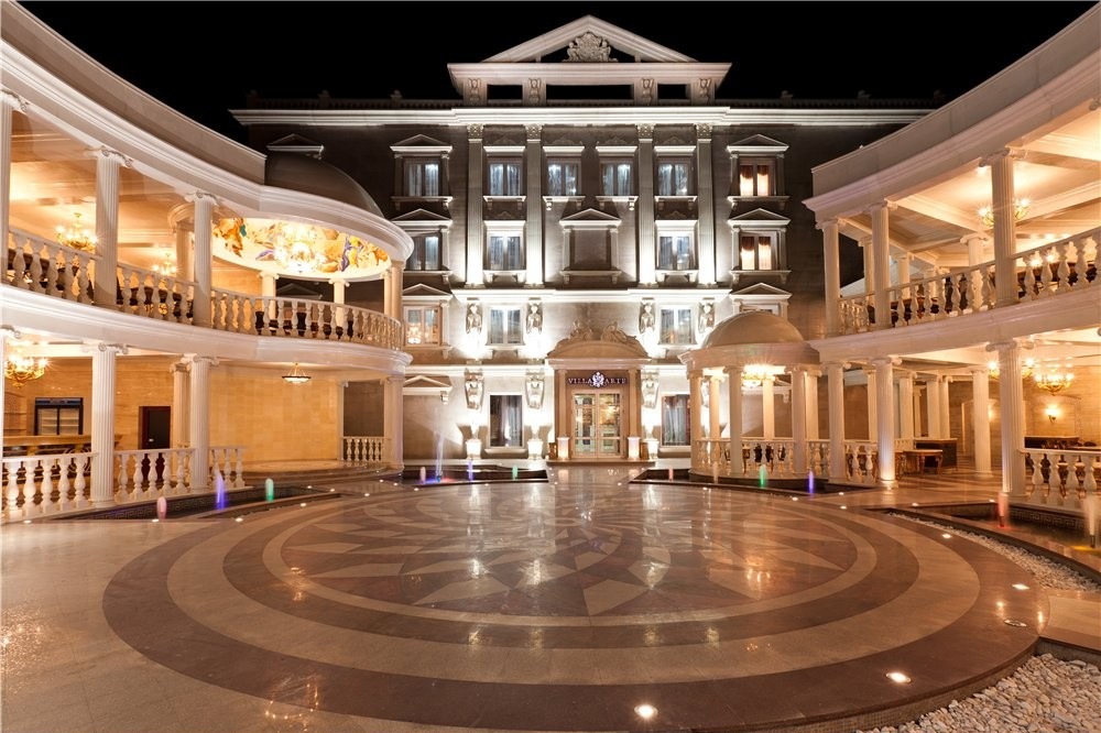 Фото отеля 1