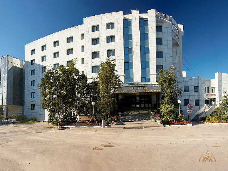 Гостиница Тыгын Дархан в Якутске