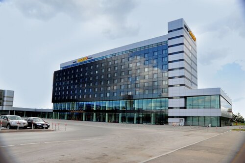 Внешний вид отеля Azimut Аэропорт Отель Екатеринбург в Екатеринбурге, фото 3