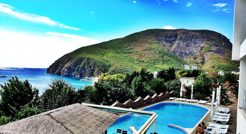 Фото Маджестик