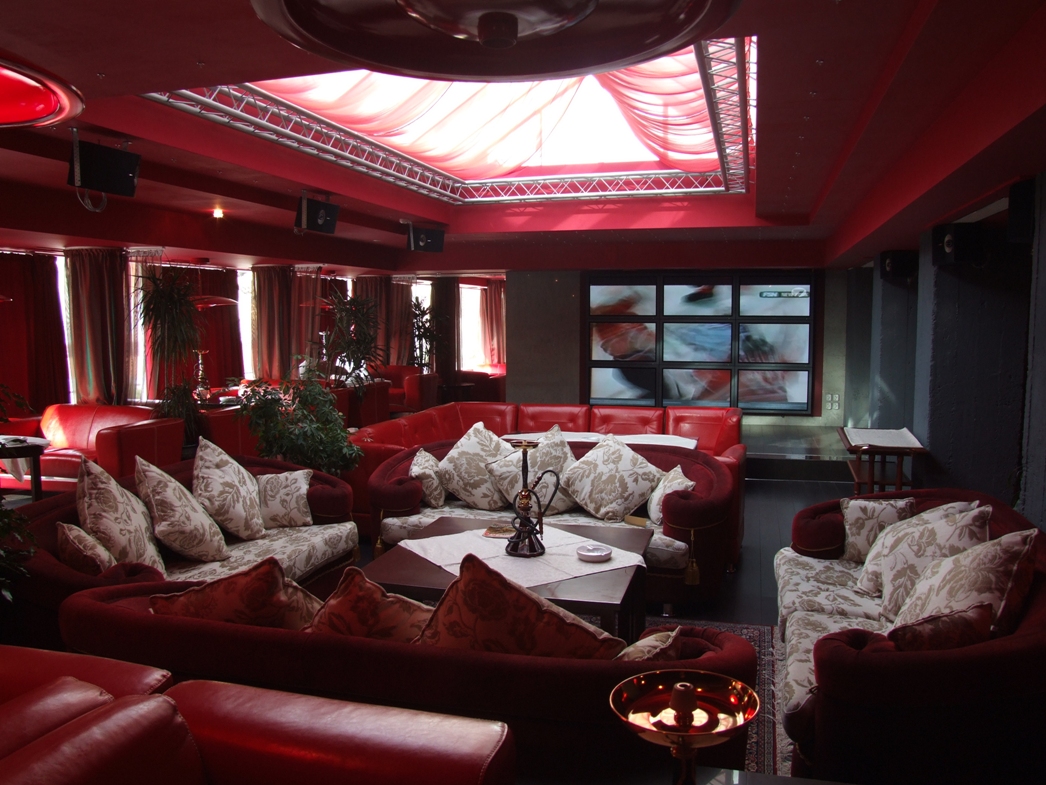 Фото Мартон Пелас