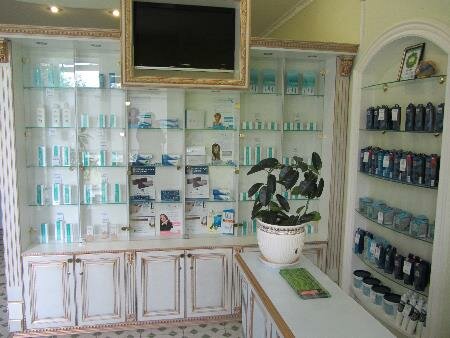 Beauty salon Tsentr esteticheskoy meditsiny i kosmetologii Zelenyye inyektsii, Kyiv, photo