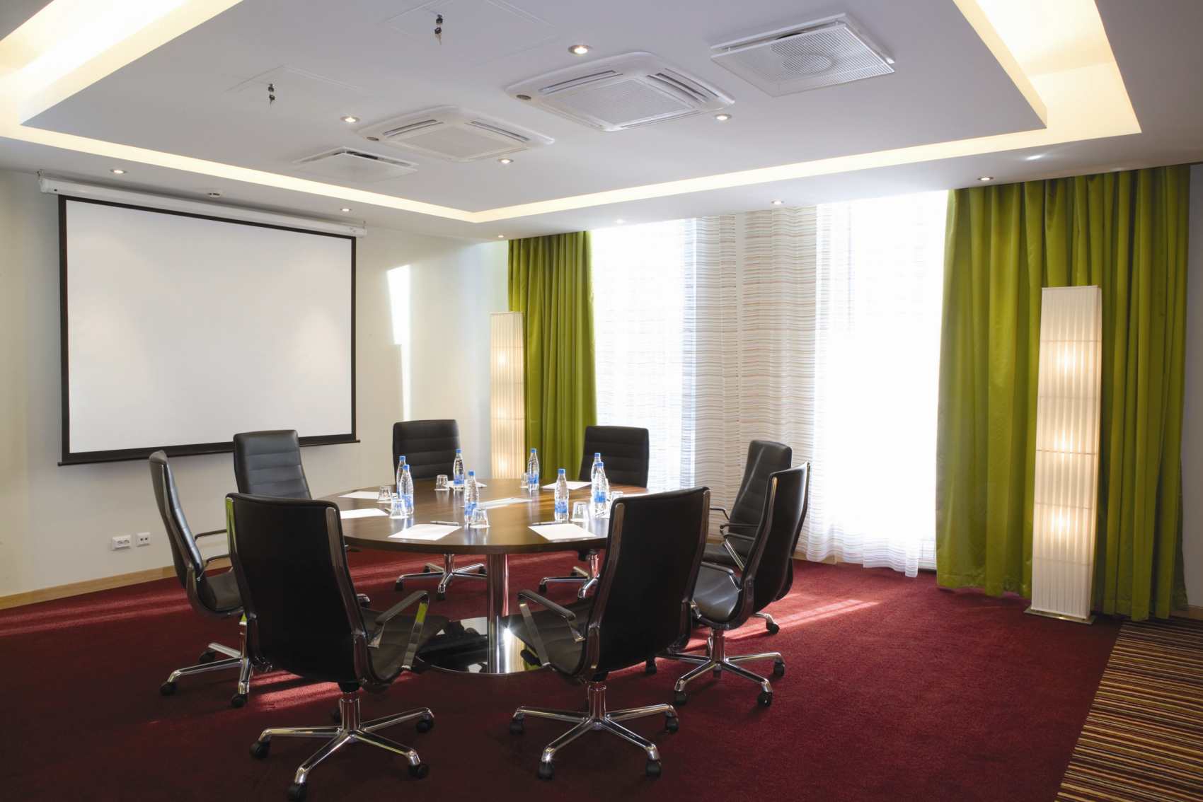 Фото Cosmos Saint-Petersburg Pulkovskaya Hotel