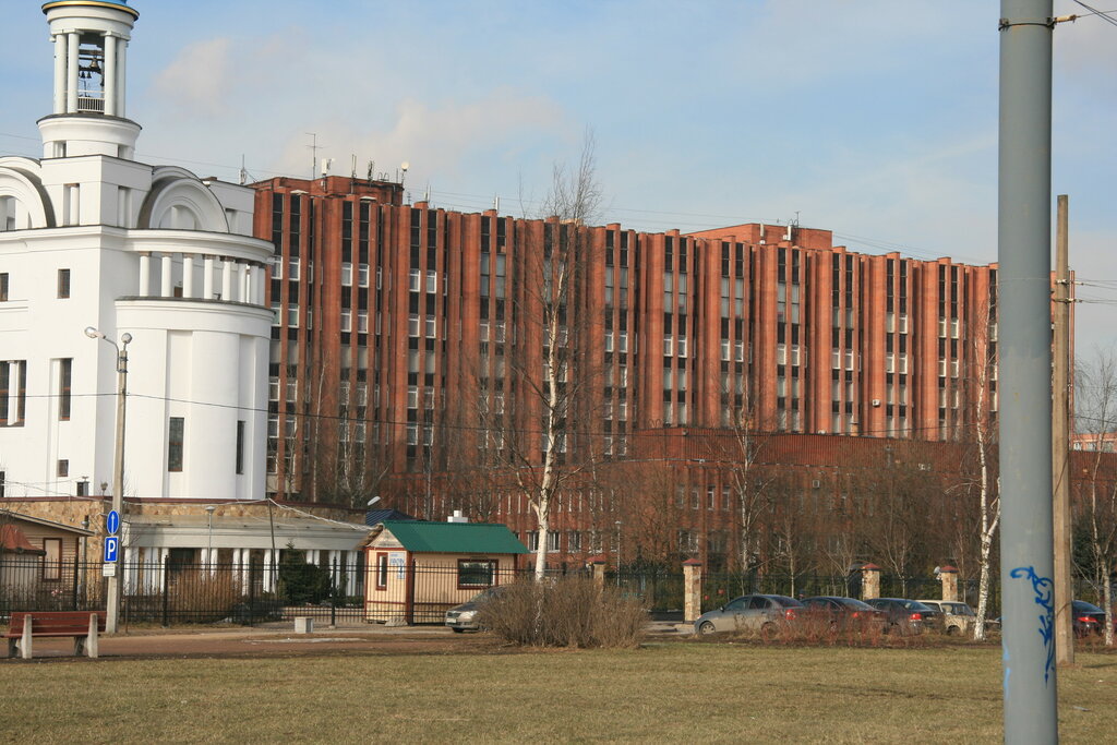 Policlínica para adultos Leningradskaya klinicheskaya bolnitsa Konsultativno-diagnosticheskaya poliklinika, , foto