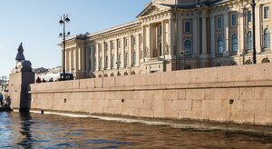Отельбург на Васильевском