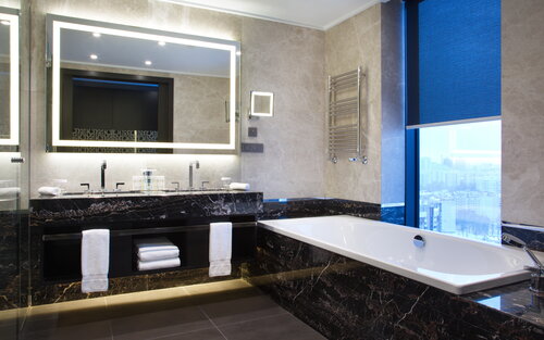 Внешний вид отеля DoubleTree by Hilton Minsk в Минске, фото 3