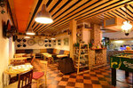 Kafe Druzi (Andriivsky Descent, 2Д), cafetería