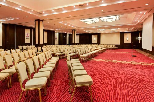 Гостиница Mersin HiltonSA в Мерсине