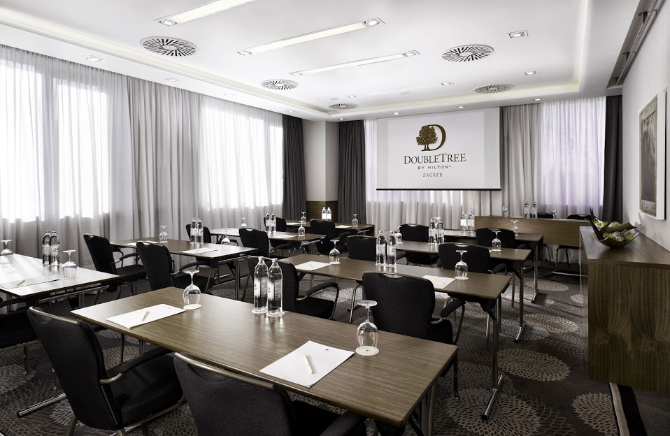 Фото DoubleTree by Hilton Zagreb