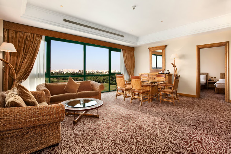 Фото Hilton Pyramids Golf
