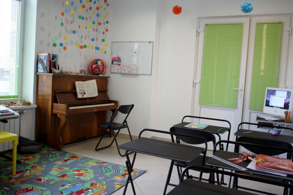Music school Muzykalnaya shkola stsenicheskogo vospitaniya imeni i. Karabitsa, Kyiv, photo