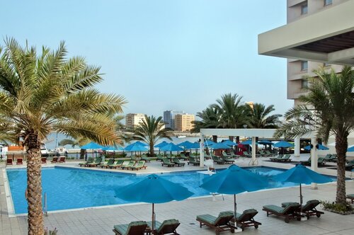 Гостиница Hilton Garden Inn Ras Al Khaimah в Рас-эль-Хайме
