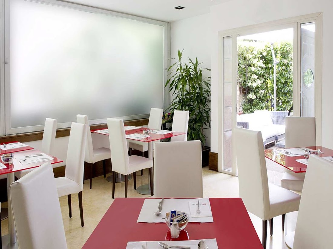 Фото Hilton Garden Inn Rome Claridge