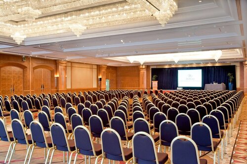 Qafasdagi ayollar retro porno onlayn