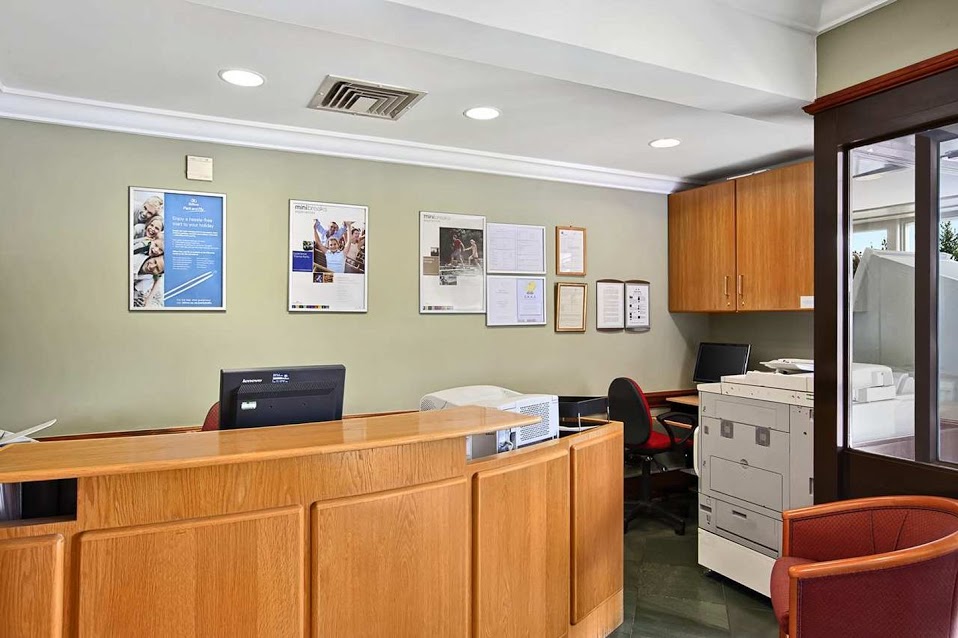 Фото Crowne Plaza Basingstoke