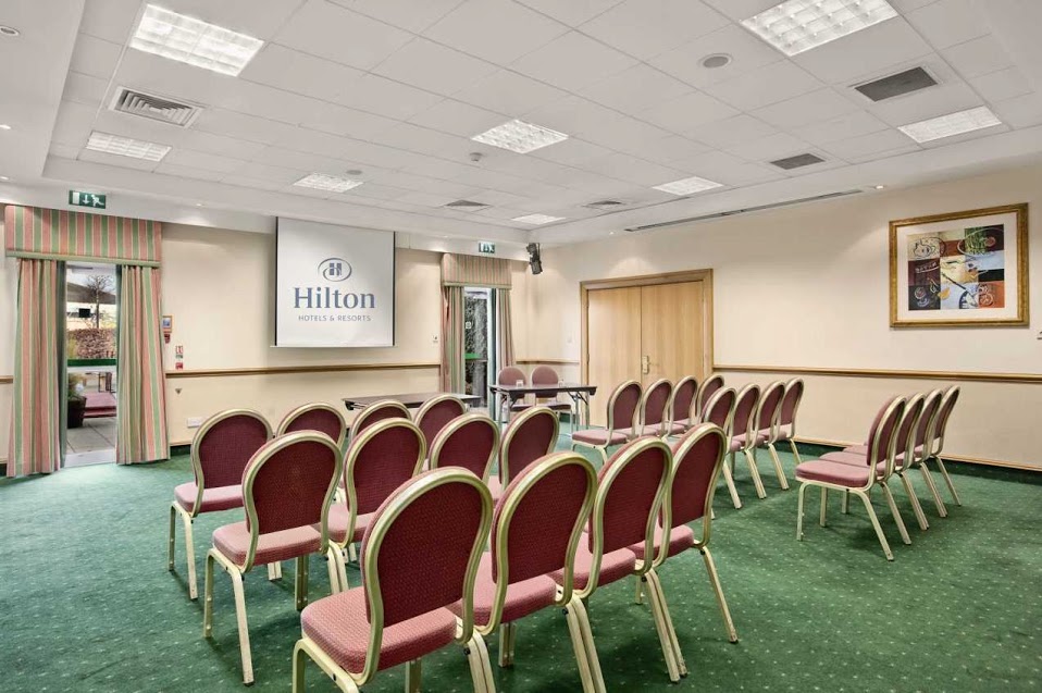 Фото DoubleTree by Hilton Glasgow Strathclyde